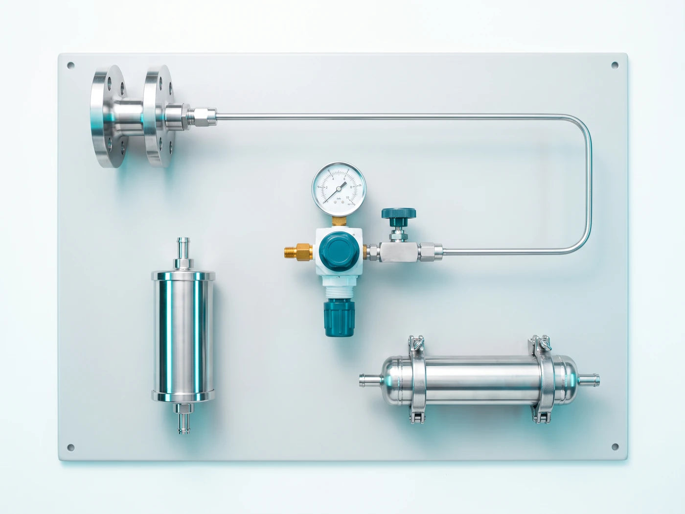Panel de muestreo analítico completo: sonda, tubing, regulador con manómetro, filtro en línea y cilindro de muestra